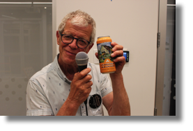 Jacques et sa bi&egrave;re "La chienne &agrave; Jacques"