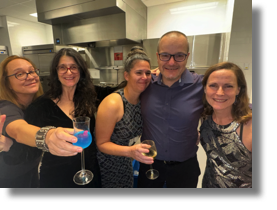Anna, &Eacute;lisabeth, Julie, Claude et Karine